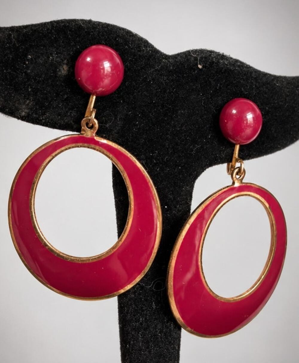 Wine Red Dangle Clip-on Earrings Enamel‎ Hoops 2” Long Gold-tone MOD rc224